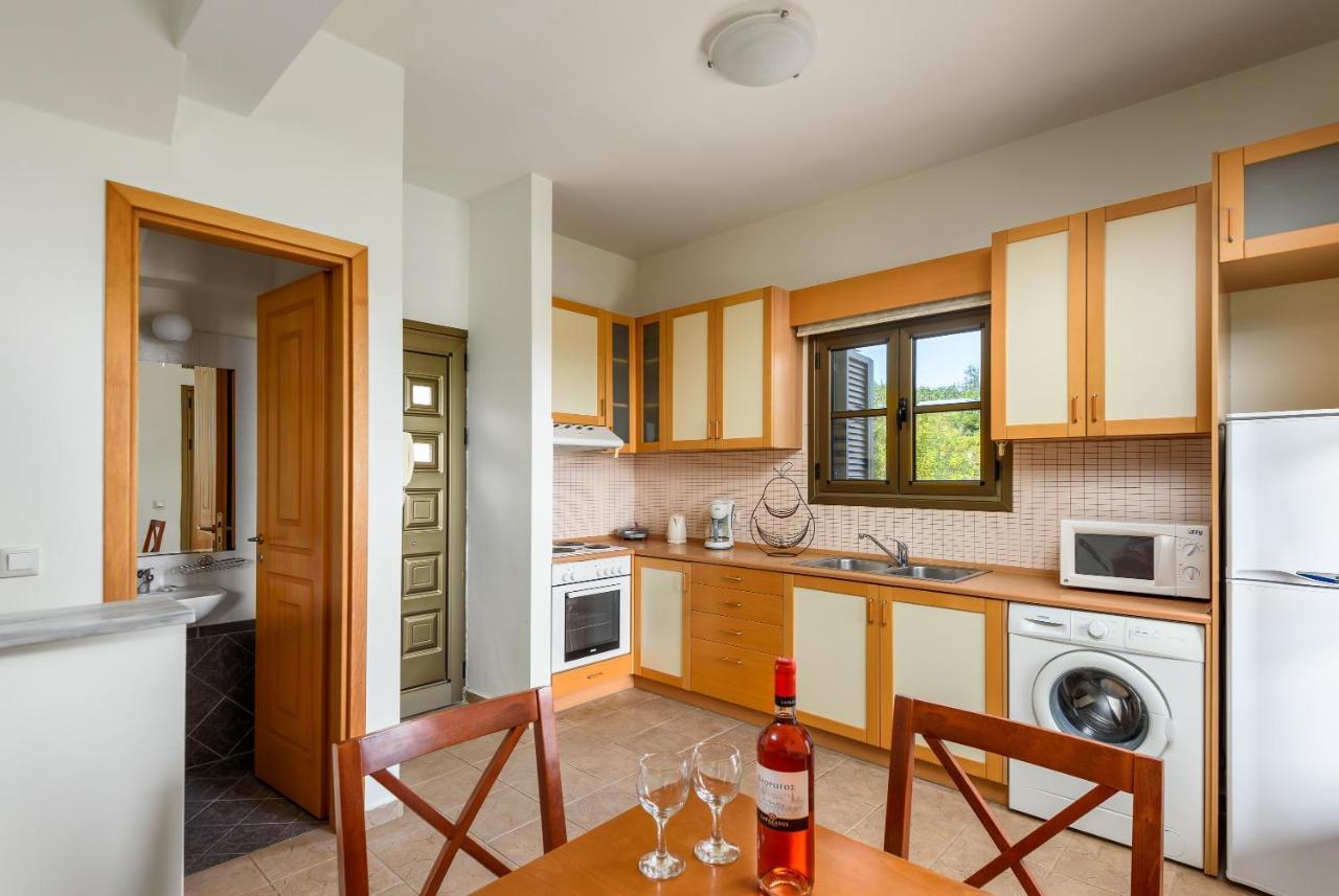 Aegean Blue Villa'S Kalathos Eksteriør billede