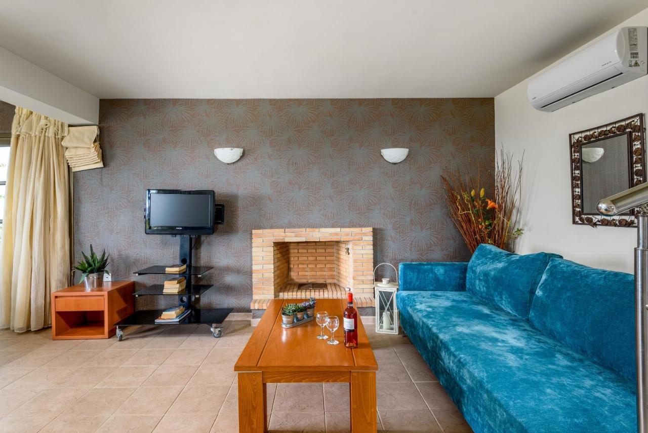 Aegean Blue Villa'S Kalathos Eksteriør billede